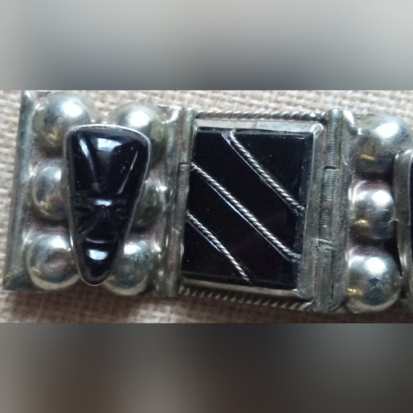 Sterling Silver Vintage Heavy 40's Mexico Aztec Faces Signed Link Bracelet - Picture 13 of 15